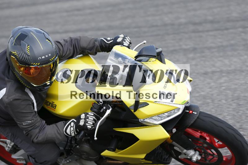 Archiv-2025/09 22.04.2025 Cornu Master School ADR/gruen-vert/32